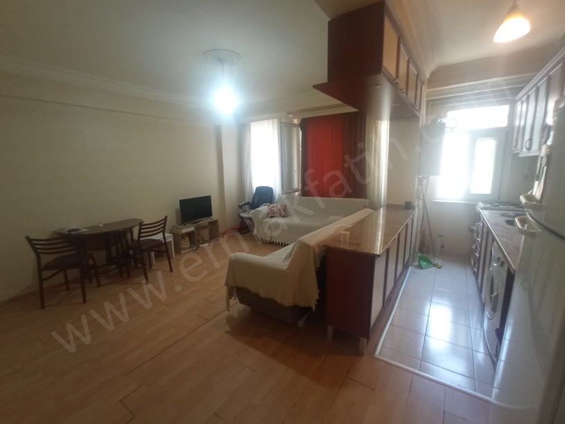 Marmara Cad EŞYALI ASANSÖRLÜ 15 Yıllık Genç Bina 1+1 Full Yapılı 2.KAT