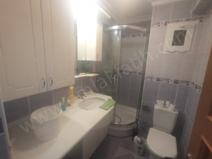 Çukur Bostana Yakın ASANSÖRLÜ 20 Yıllık Genç Bina 2+1 Full Yapılı 2.KAT