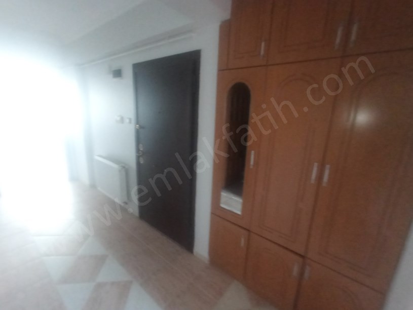 Çukur Bostana Yakın ASANSÖRLÜ 20 Yıllık Genç Bina 2+1 Full Yapılı 2.KAT
