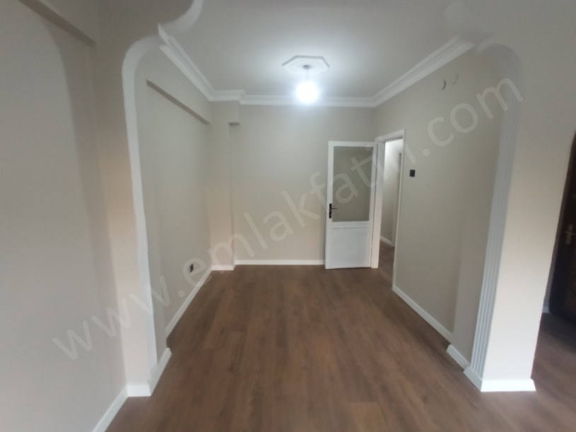 K.M.PAŞA HACI KADIN CAD 2+1 100m² FULL YAPILI DAİRE