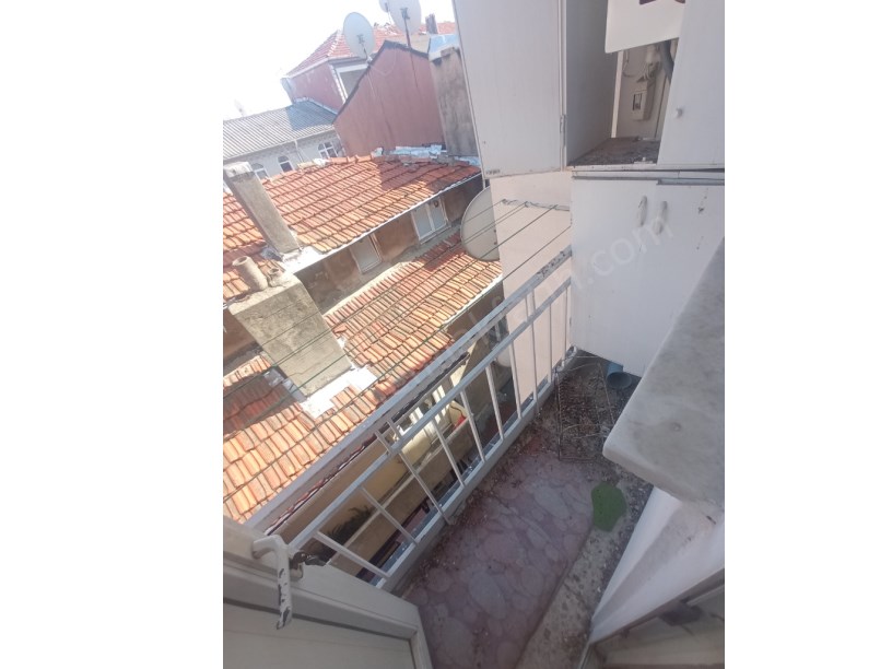 Kocamustafapaşa Kiralık Daire Demirci Osman Son Kat 1+1