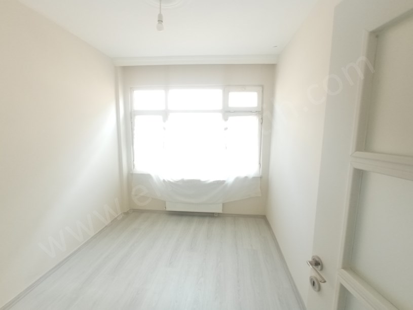 Kocamustafapaşa Kiralık Daire Milli Müdafaa Full Yeni Yapılı 2+1 3.kat