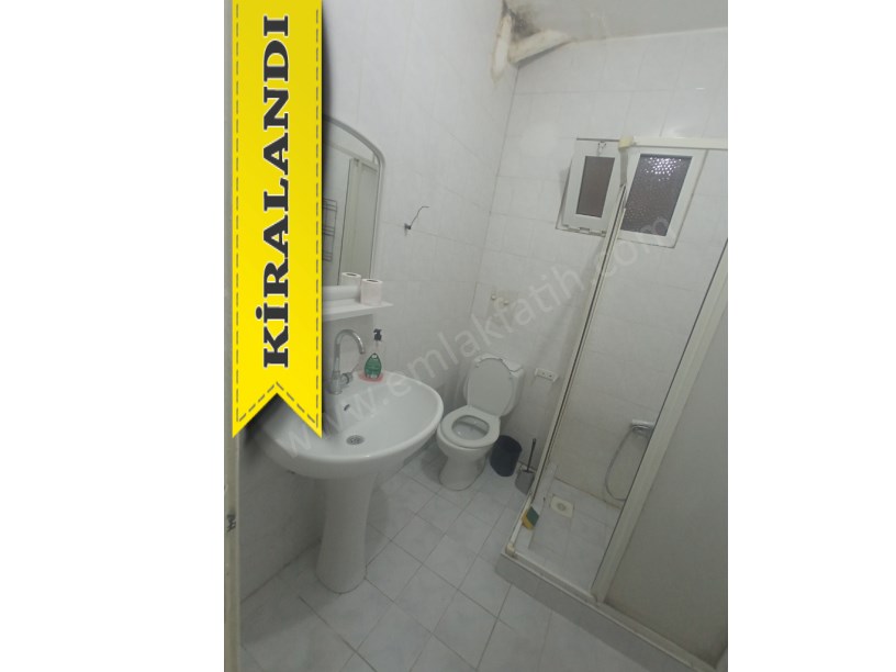 Yedikule Kiralık Daire Eşyalı 1+1 60m² Yüksek Giriş Kombili Daire