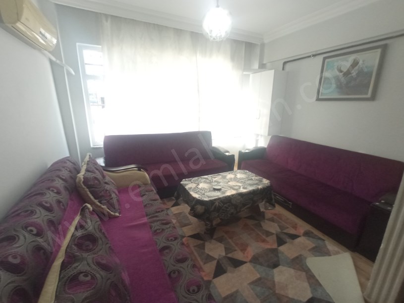 Yedikule Kiralık Daire Eşyalı 1+1 60m² Yüksek Giriş Kombili Daire