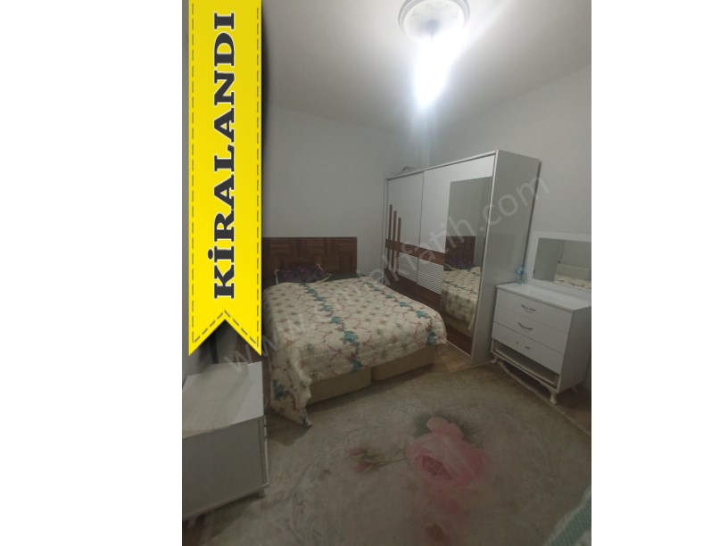 Yedikule Kiralık Daire Eşyalı 1+1 60m² Yüksek Giriş Kombili Daire