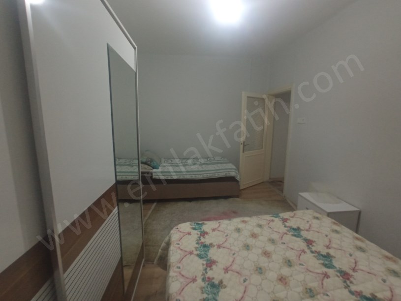 Yedikule Kiralık Daire Eşyalı 1+1 60m² Yüksek Giriş Kombili Daire