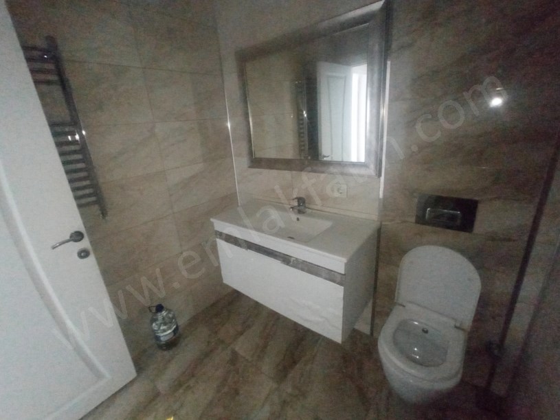 Kocamustafapaşa Kiralık Daire Kemancı Sitesi 2+1 2.kat ( ESKİ PORTFÖY )