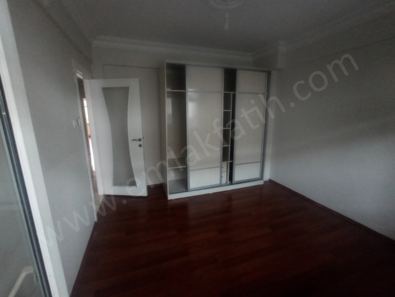 Kocamustafapaşa Kiralık Daire Kemancı Sitesi 2+1 2.kat ( ESKİ PORTFÖY )