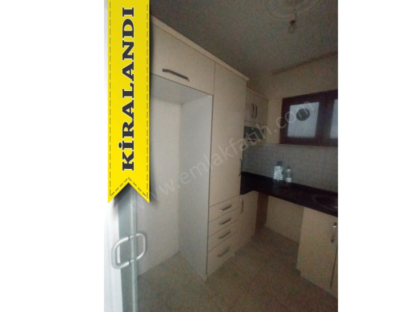 Kocamustafapaşa Kiralık Daire Kemancı Sitesi 2+1 2.kat ( ESKİ PORTFÖY )