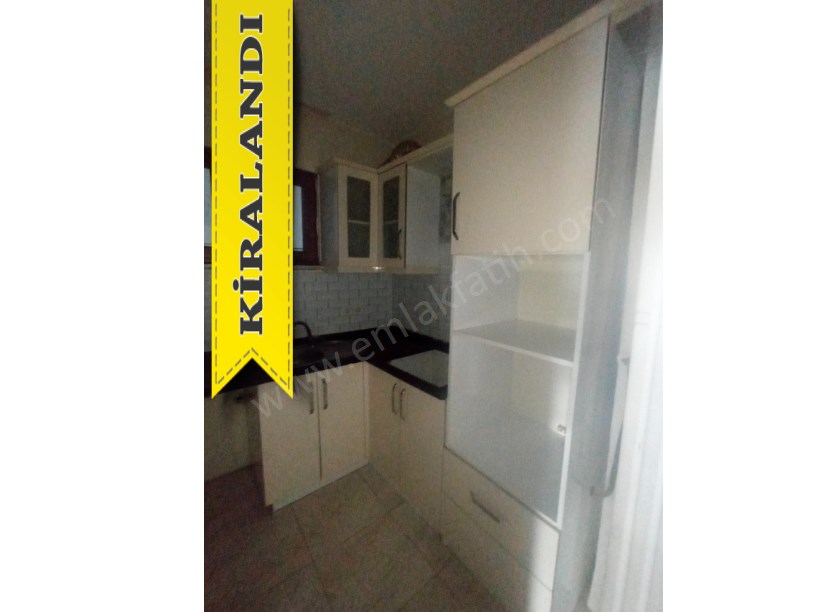 Kocamustafapaşa Kiralık Daire Kemancı Sitesi 2+1 2.kat ( ESKİ PORTFÖY )