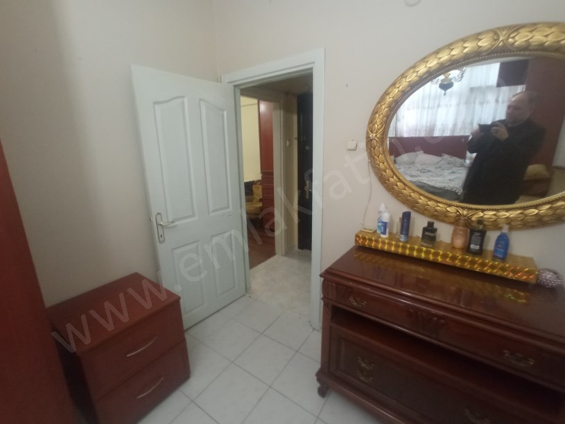 Kocamustafapaşa Kiralık Daire Eşyalı 2+1 80m² 2.Kat Kombili Çift Cepheli