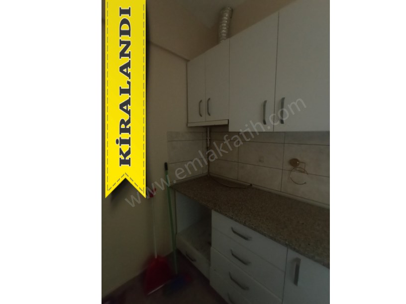 Kocamustafapaşa Kiralık Daire 1,5+1 ( ESKİ PORTFÖY )