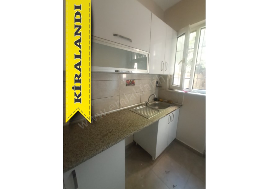 Kocamustafapaşa Kiralık Daire 1,5+1 ( ESKİ PORTFÖY )