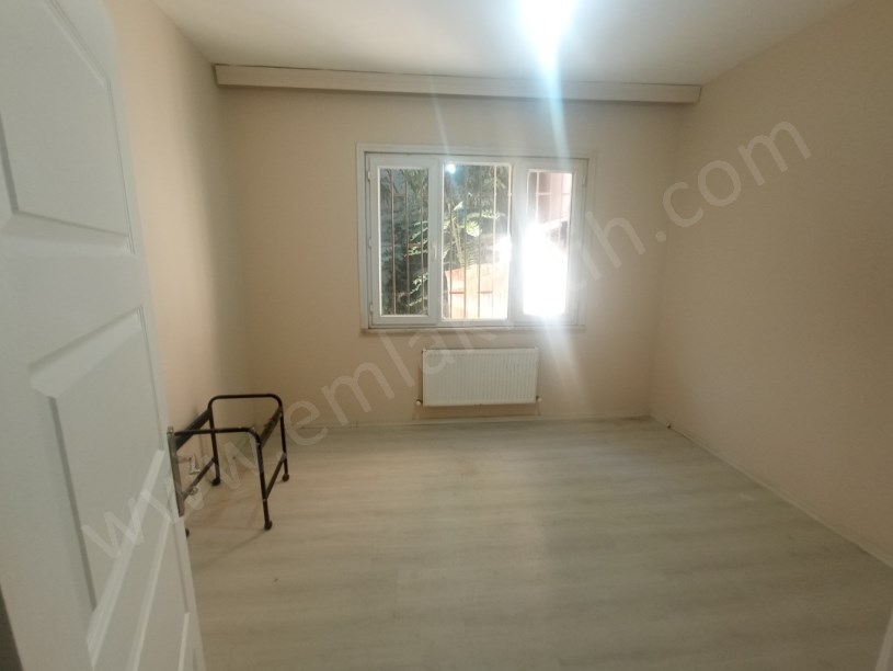 Kocamustafapaşa Kiralık Daire 1,5+1 Full Yapılı Giriş