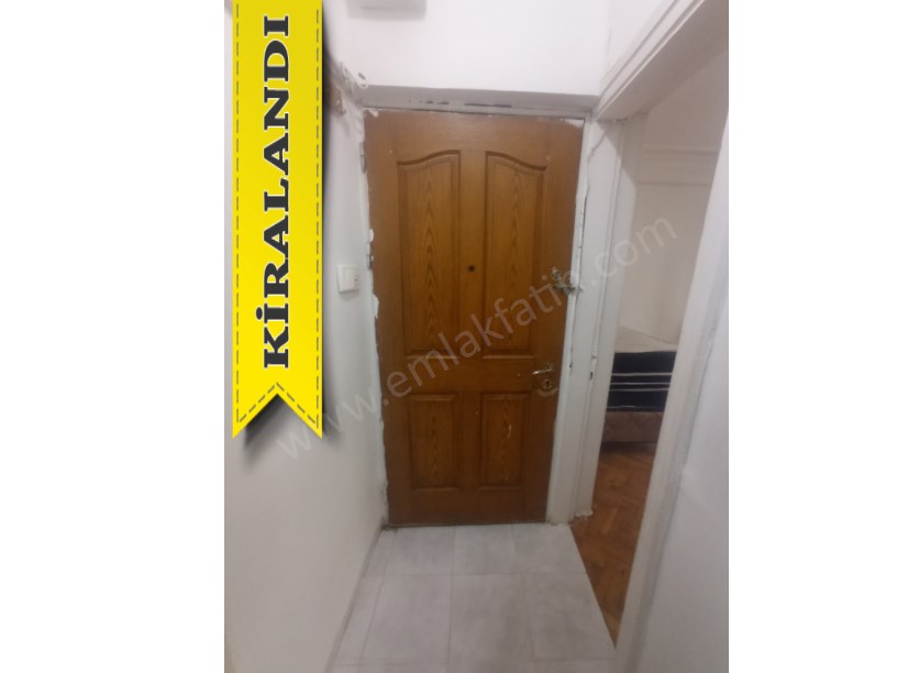 Kocamustafapaşa Kiralık Daire Eşyalı 1+1 1.KAT ( ESKİ PORTFÖY )