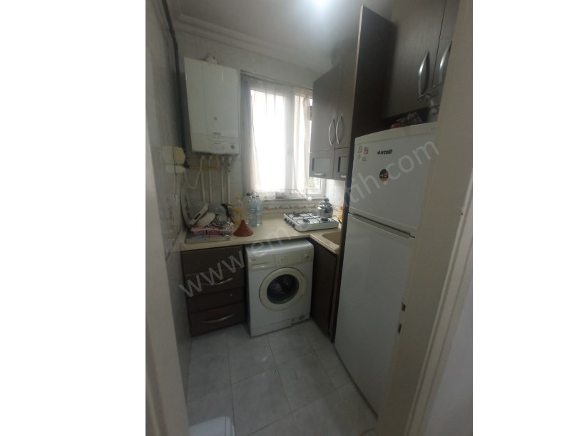 Kocamustafapaşa Kiralık Daire Eşyalı 1+1 1.KAT Kombili