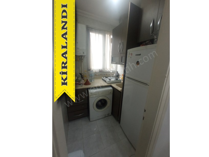 Kocamustafapaşa Kiralık Daire Eşyalı 1+1 1.KAT Kombili