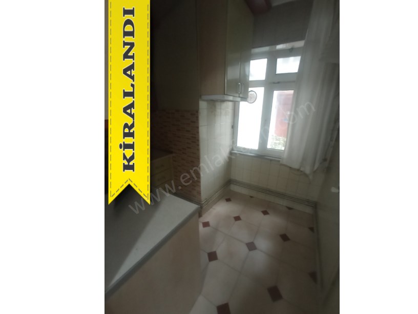 Kocamustafapaşa Kiralık Daire 2+1 Full Yapılı 3.KAT ( ESKİ PORTFÖY )