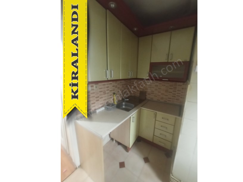 Kocamustafapaşa Kiralık Daire 2+1 Full Yapılı 3.KAT ( ESKİ PORTFÖY )