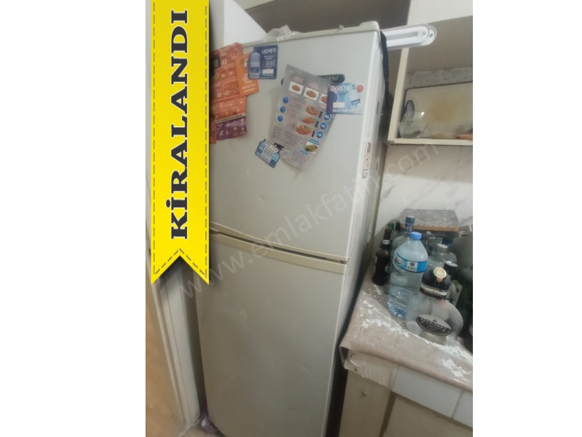 Kocamustafapaşa Kiralık Daire 1+1+HOL Yüksek Giriş ( ESKİ PORTFÖY )