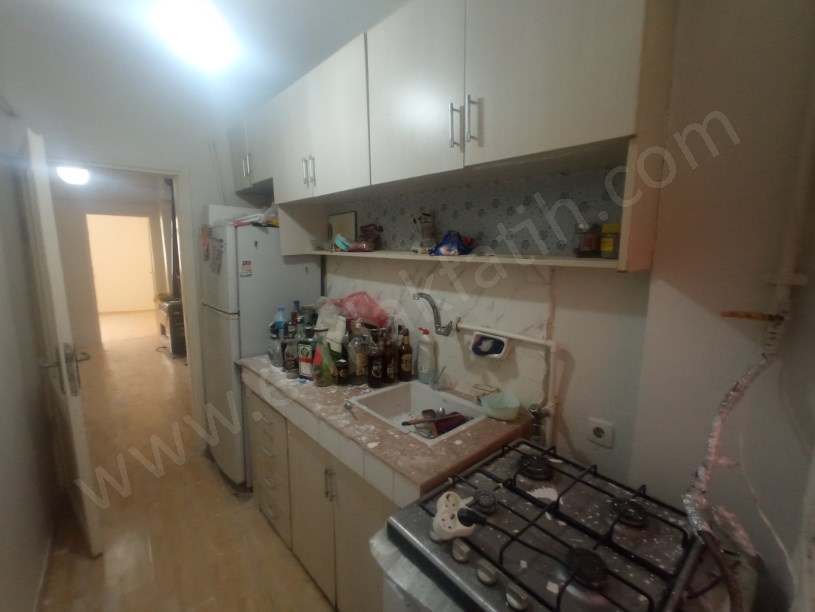 Kocamustafapaşa Kiralık Daire 1+1+HOL Yüksek Giriş