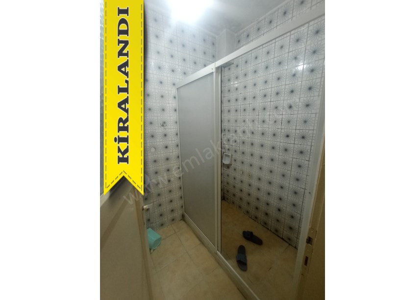 Kocamustafapaşa Kiralık Daire Yapılı 2+1 1.kat ( ESKİ PORTFÖY )