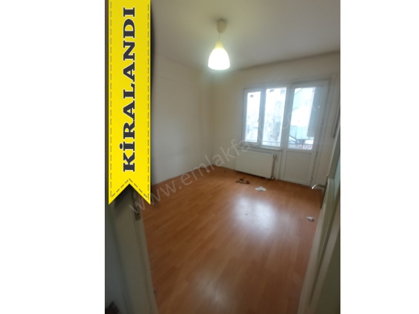 Kocamustafapaşa Kiralık Daire Yapılı 2+1 1.kat ( ESKİ PORTFÖY )