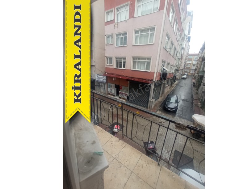 Kocamustafapaşa Kiralık Daire Yapılı 2+1 1.kat ( ESKİ PORTFÖY )