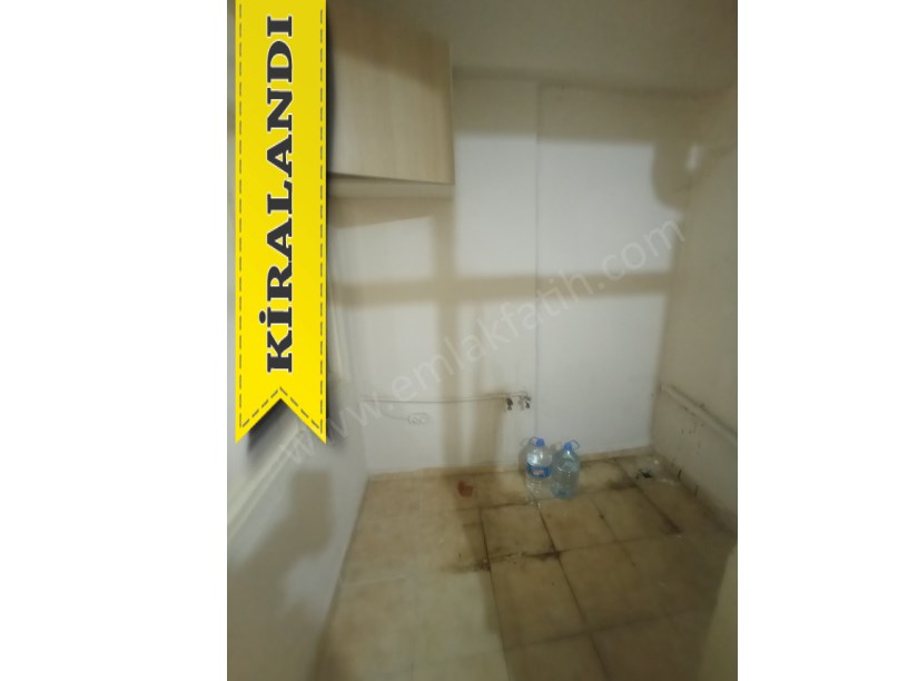 Kocamustafapaşa Kiralık Daire Yapılı 2+1 1.kat ( ESKİ PORTFÖY )