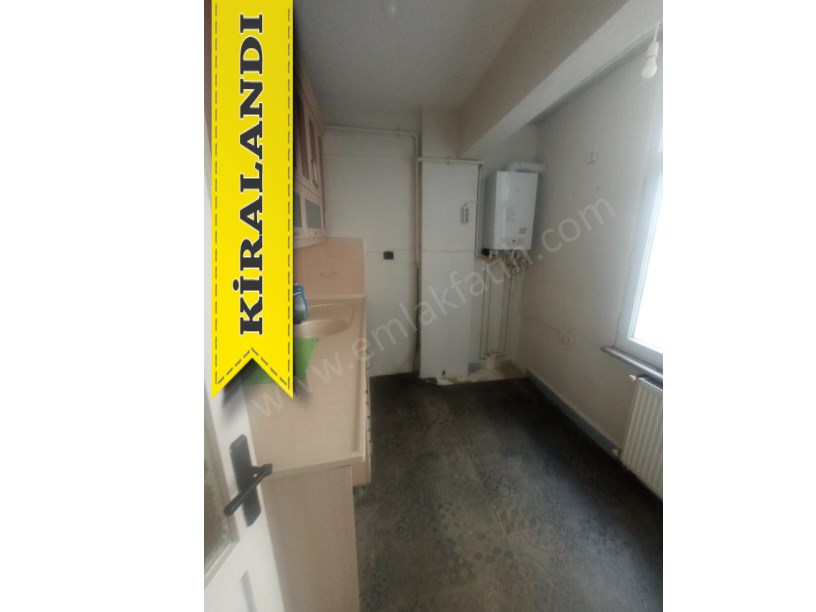 Kocamustafapaşa Kiralık Daire Çınar Sokak 2+1 ( ESKİ PORTFÖY )