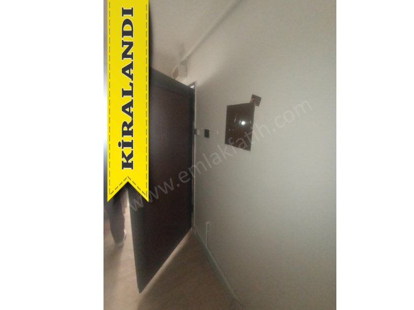 Kocamustafapaşa Kiralık Daire Çınar Sokak 2+1 ( ESKİ PORTFÖY )