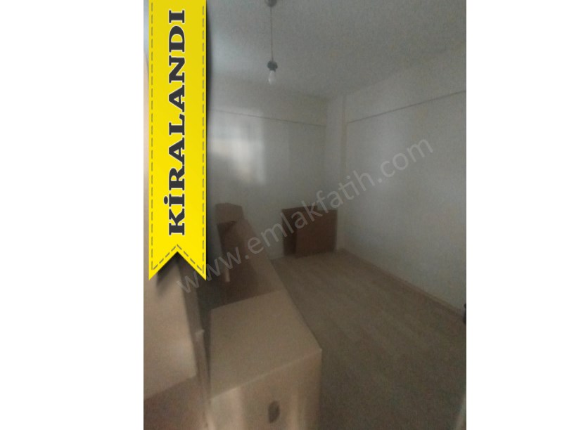 Kocamustafapaşa Kiralık Daire Çınar Sokak 2+1 ( ESKİ PORTFÖY )