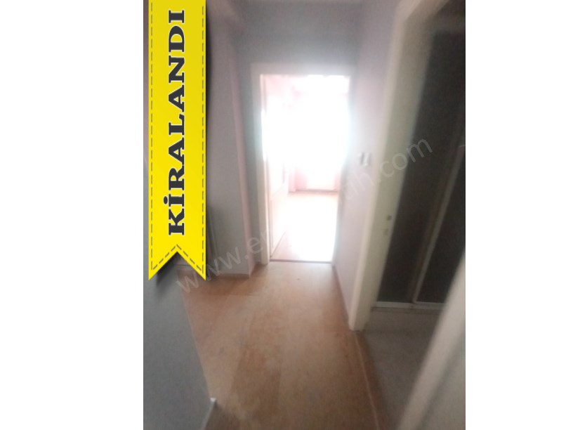 Kocamustafapaşa Kiralık Daire 25 Yıllık Genç 2+1 ( ESKİ PORTFÖY )