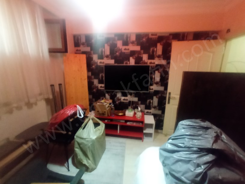 Kocamustafapaşa Meydan Yanı Genç Binada 2+1 ( ESKİ PORTFÖY )