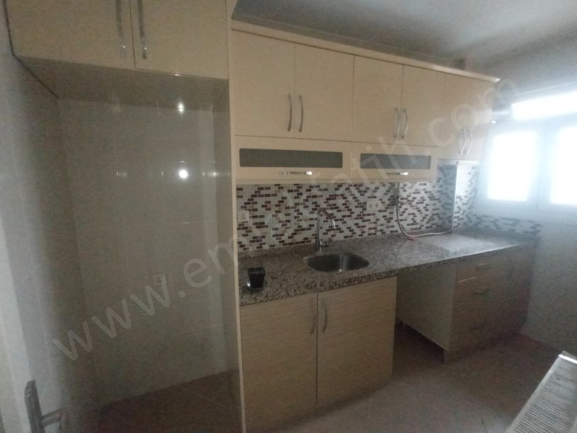 Kocamustafapaşa Kiralık Daire Marmara Cad 2+1 ( ESKİ PORTFÖY )