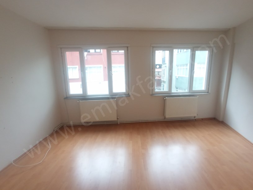 Kocamustafapaşa Kiralık Daire Marmara Cad 2+1 ( ESKİ PORTFÖY )