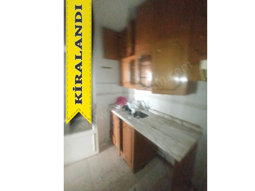 Kocamustafapaşa Kiralık Daire İzci Türk Sk 2+1 ( ESKİ PORTFÖY )