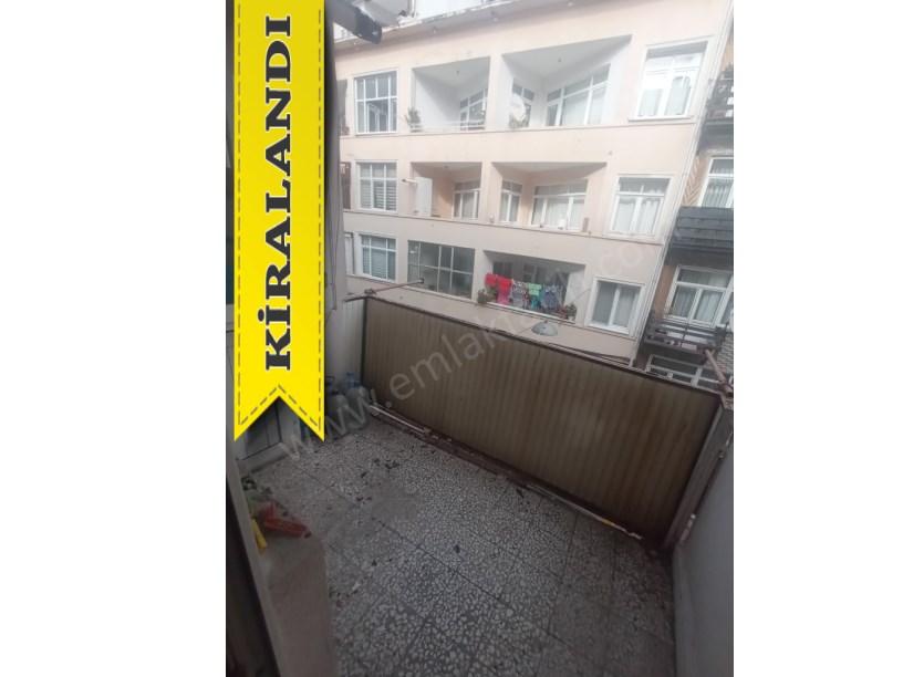 Kocamustafapaşa Kiralık Daire İzci Türk Sk 2+1 ( ESKİ PORTFÖY )
