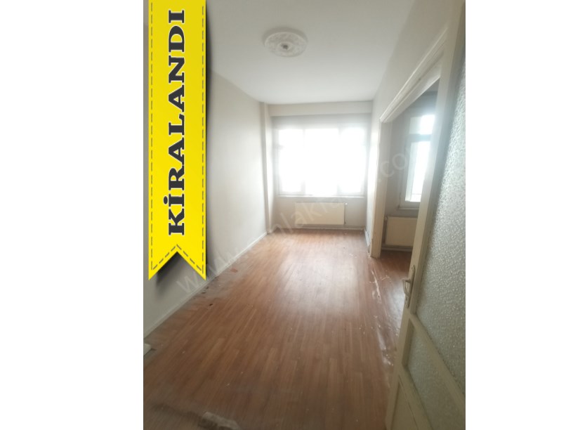 Kocamustafapaşa Kiralık Daire İzci Türk Sk 2+1 ( ESKİ PORTFÖY )