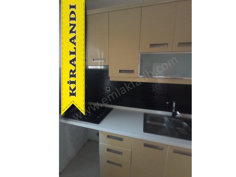 Kocamustafapaşa Kiralık 3+1 Daire Full Yapılı ( ESKİ PORTFÖY )