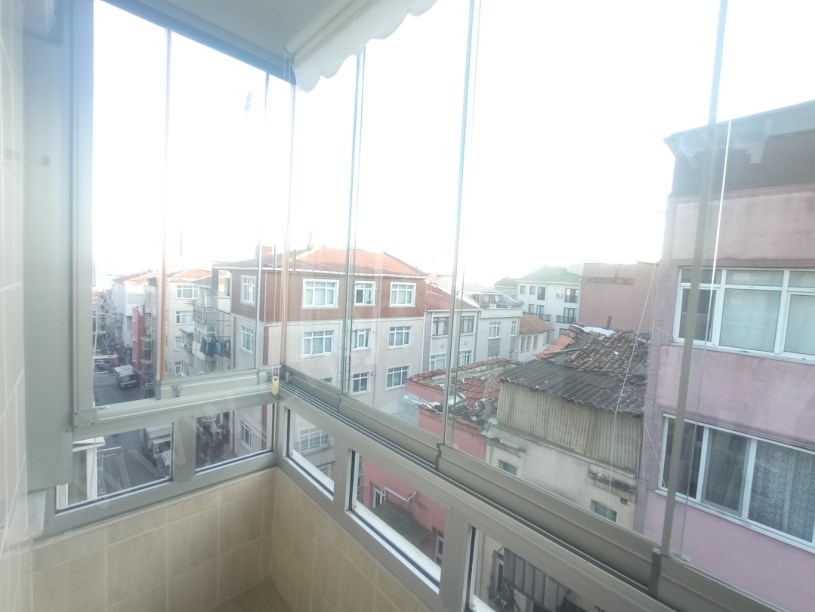 Kocamustafapaşa Kiralık 3+1 Daire Full Yapılı Temiz 4.kat