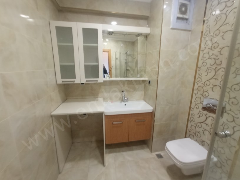 Kocamustafapaşa Kiralık 3+1 Daire Full Yapılı Temiz 4.kat