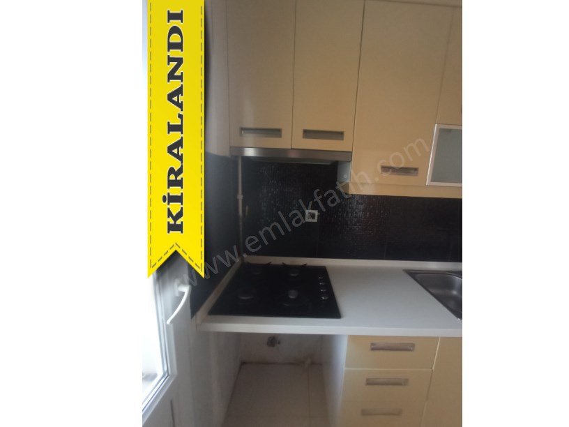 Kocamustafapaşa Kiralık 3+1 Daire Full Yapılı ( ESKİ PORTFÖY )