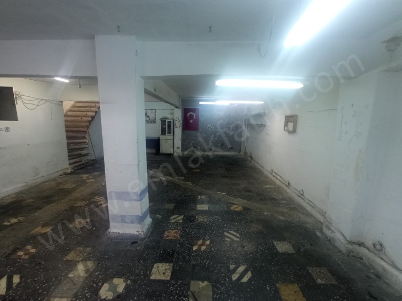 Kocamustafapaşa Kiralık Atölye Dükkan  Depo 80 m2   Yarı Bodrum