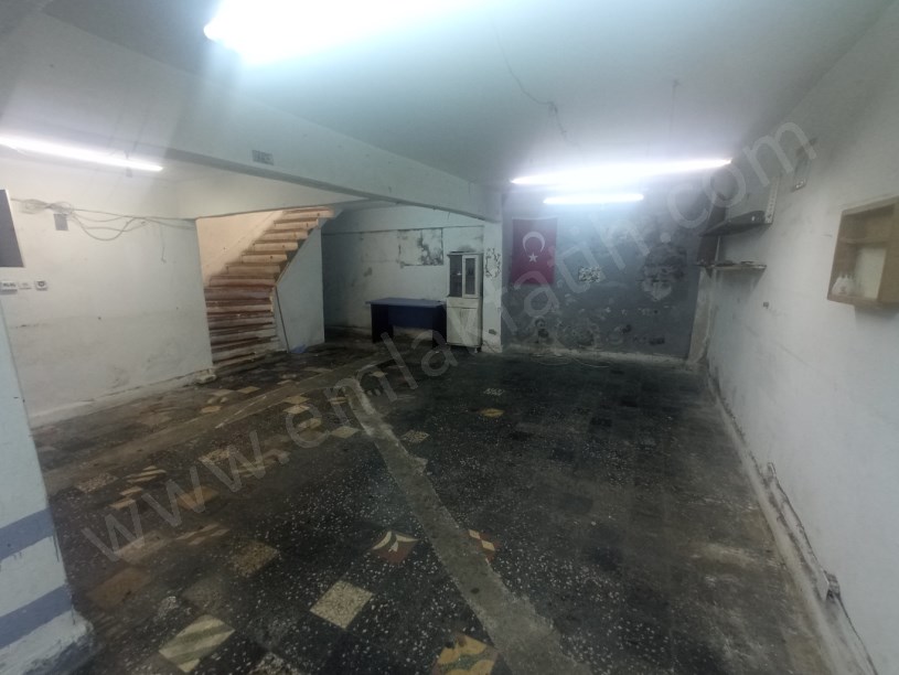 Kocamustafapaşa Kiralık Atölye Dükkan  Depo 80 m2   Yarı Bodrum