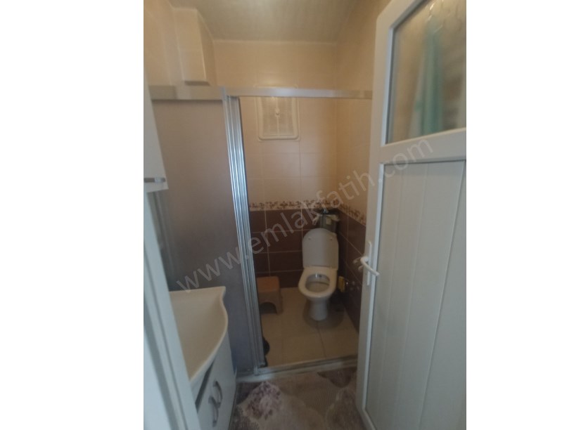 KOCAMUSTAFAPAŞA MİLLİ MÜDAFA SOK. SATILIK YÜKSEK GİRİŞ KÖŞE DAİRE