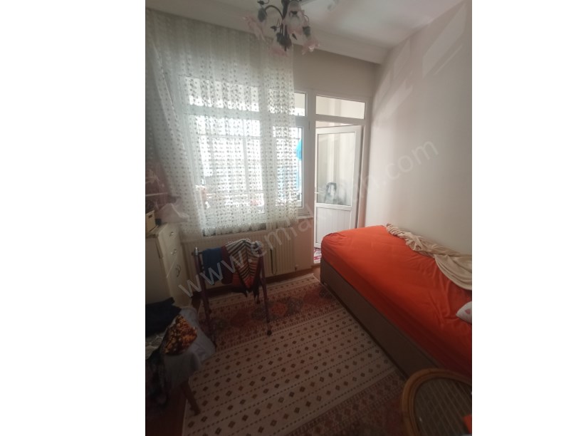 KOCAMUSTAFAPAŞA MİLLİ MÜDAFA SOK. SATILIK YÜKSEK GİRİŞ KÖŞE DAİRE