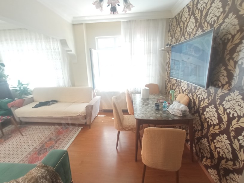 KOCAMUSTAFAPAŞA MİLLİ MÜDAFA SOK. SATILIK YÜKSEK GİRİŞ KÖŞE DAİRE