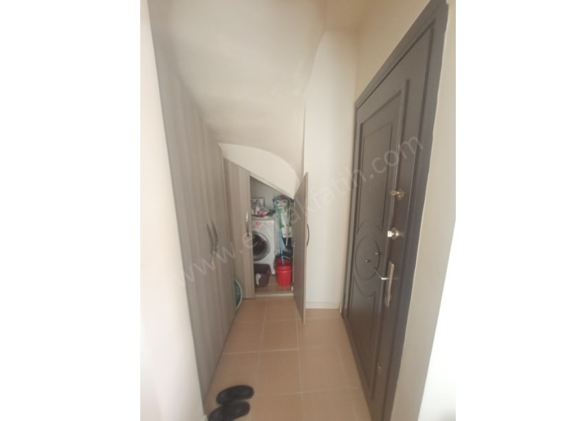 KOCAMUSTAFAPAŞA MİLLİ MÜDAFA SOK. SATILIK YÜKSEK GİRİŞ KÖŞE DAİRE