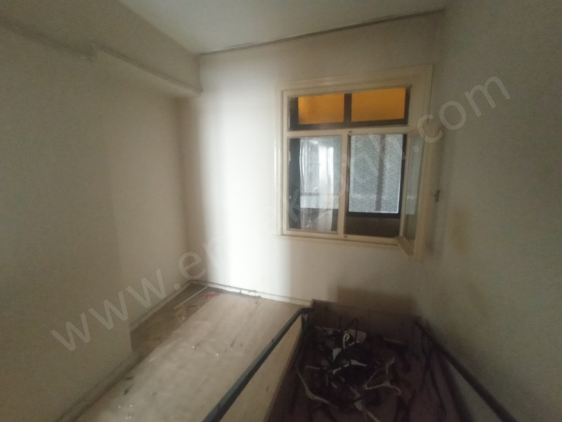 Kocamustafapaşa İzci Türk Sokak Kiralık 2+1 Daire 3.kat